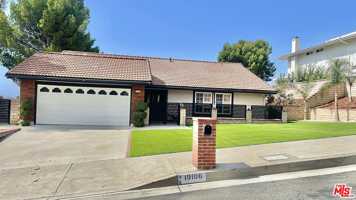 featured image of 19106 Merion Dr