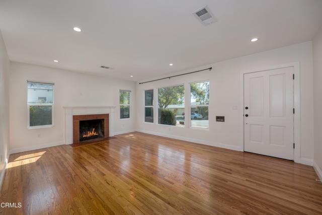 2065 Casa Grande St - Photo 3 of 8