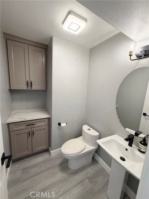1124 S Mayflower Ave - Photo 4 of 8