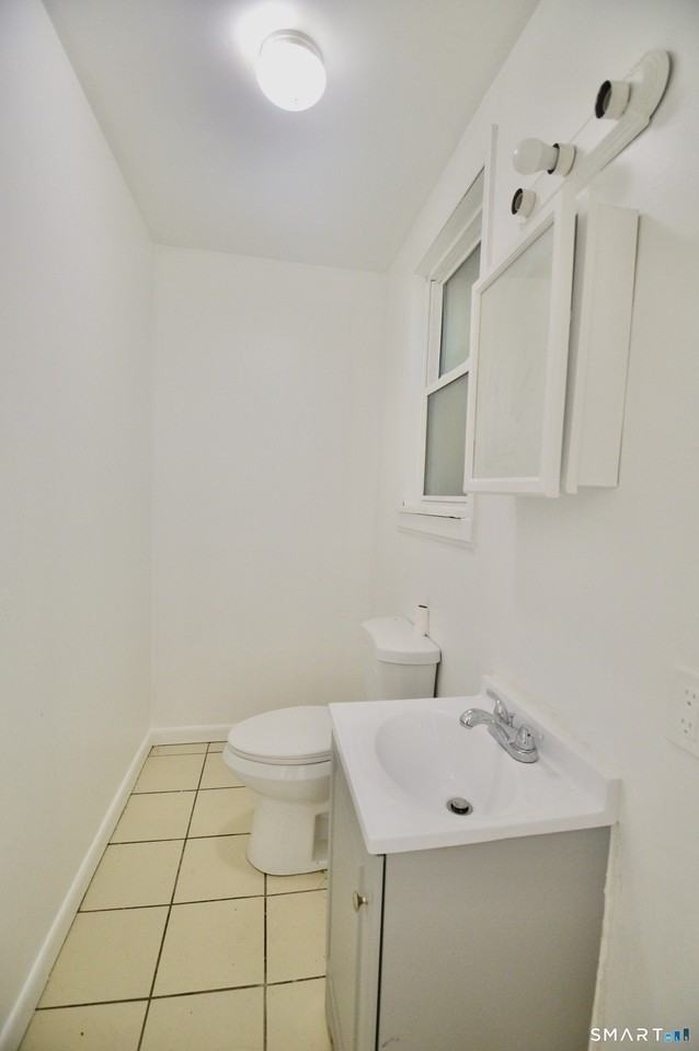 270 East Ave - Photo 7 of 13