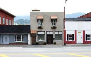 featured image of 114 N 3rd Ave