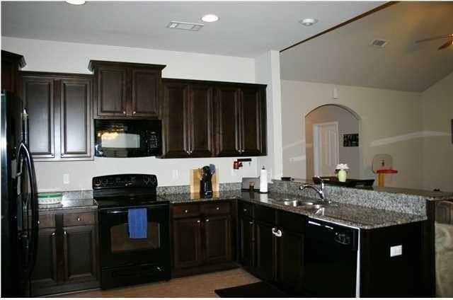 658 Red Fern Rd - Photo 5 of 20