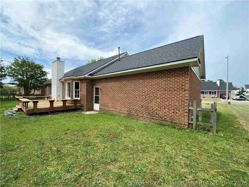 1175 Helmsley Dr - Photo 3 of 19