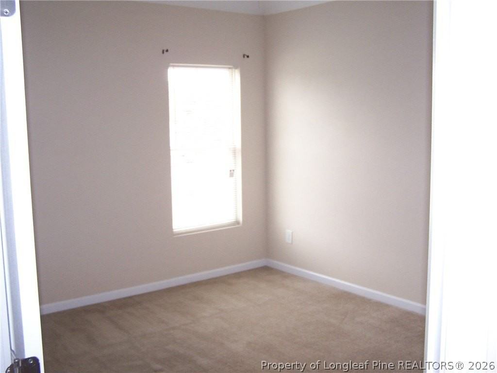 70 Carlisle Pl - Photo 7 of 17
