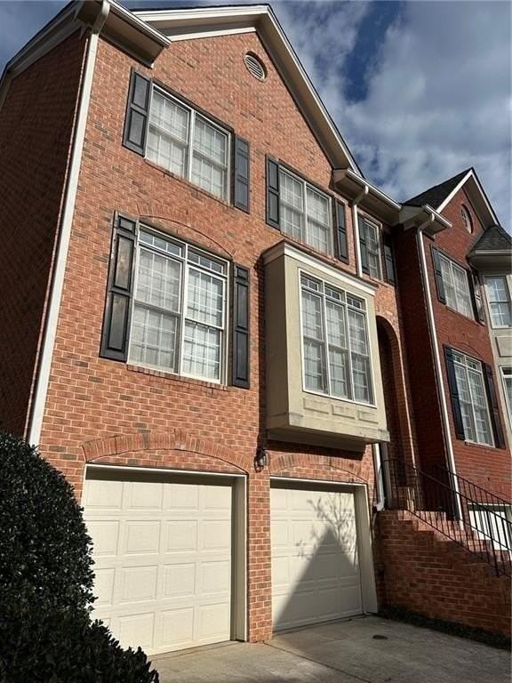 1296 Dunwoody Cv - Photo 2 of 36