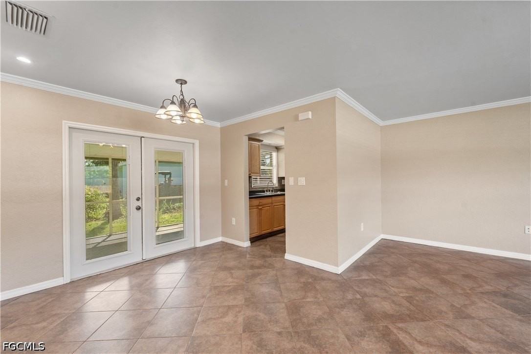 1290 Barrett Rd - Photo 3 of 21