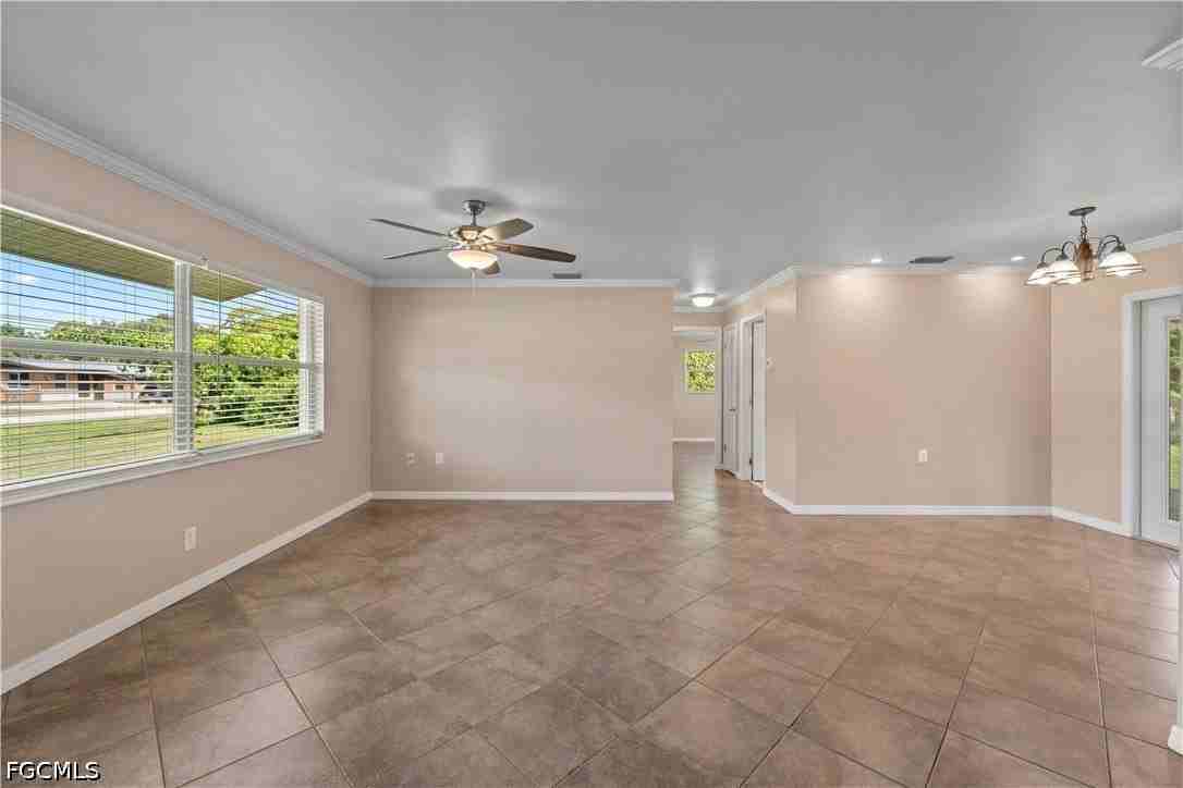 1290 Barrett Rd - Photo 4 of 21