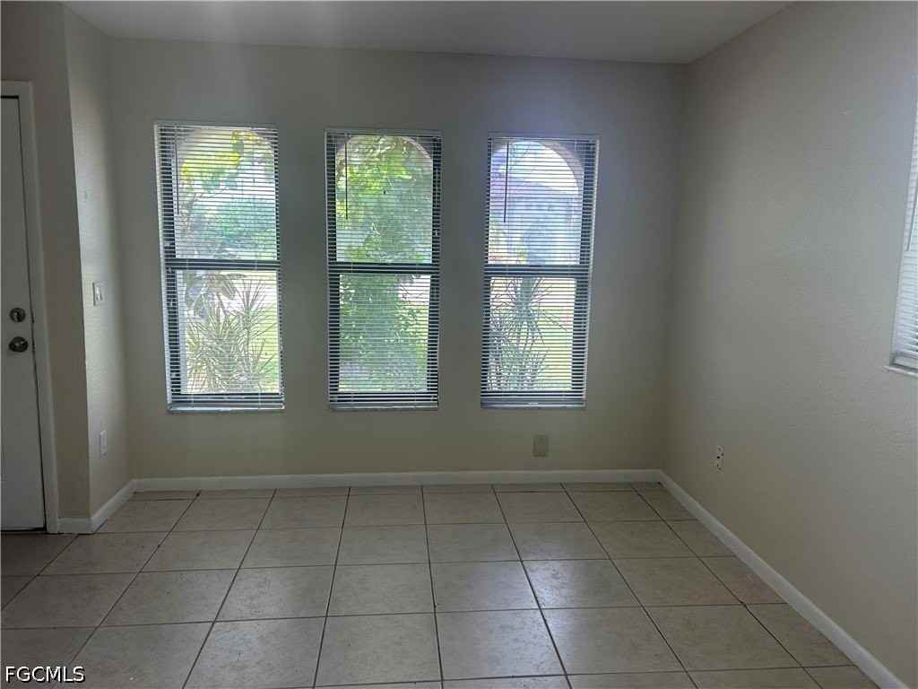 215 Se 23rd Pl #215 - Photo 4 of 17