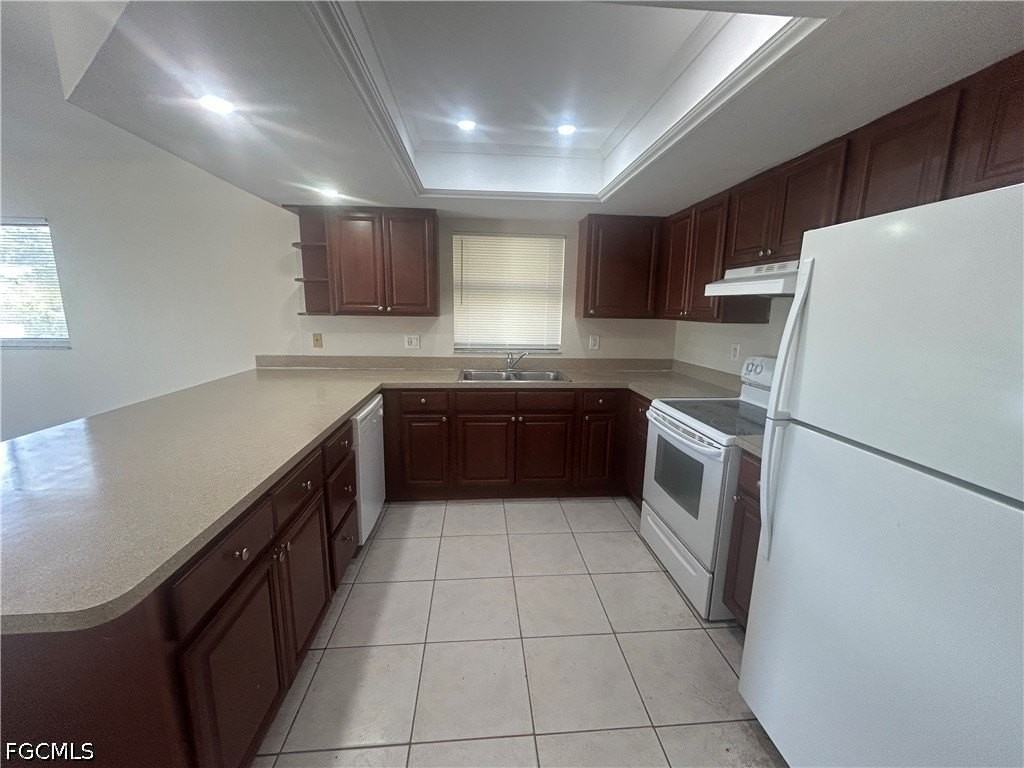 215 Se 23rd Pl #215 - Photo 5 of 17