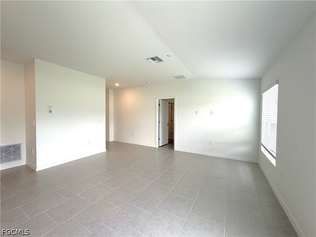 17216 Cantu Ct - Photo 7 of 30