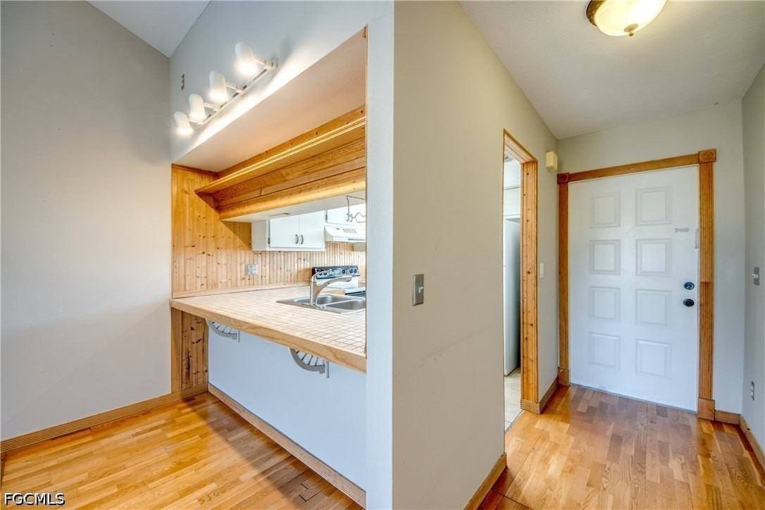 4616 Se 6th Ave #202 - Photo 4 of 25