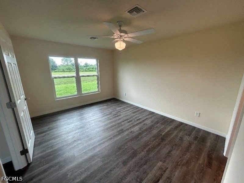 9004 Lamkin Ct - Photo 5 of 8