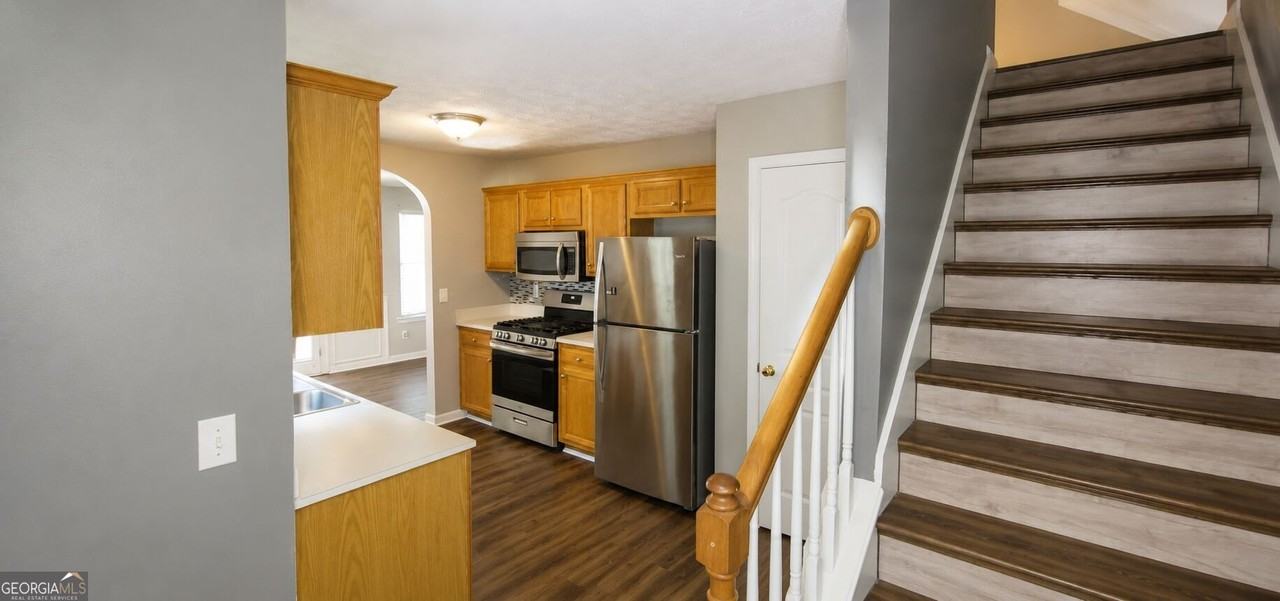 346 Summer Hill Cir - Photo 5 of 19