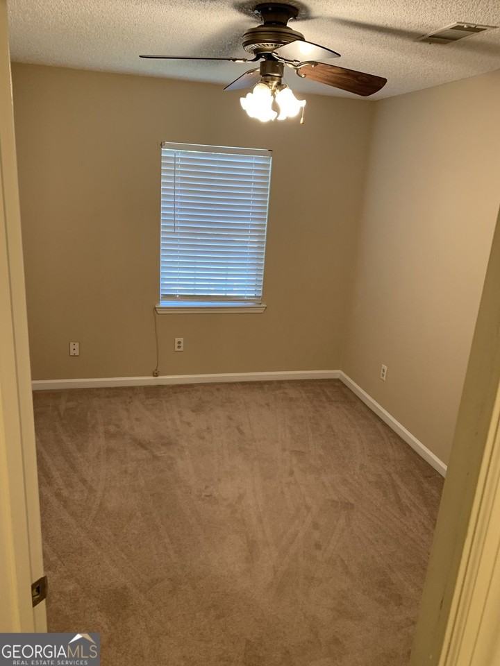 105 Cherry Tree Ct - Photo 3 of 25
