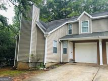 207 Hillcrest Dr - Photo 1 of 1