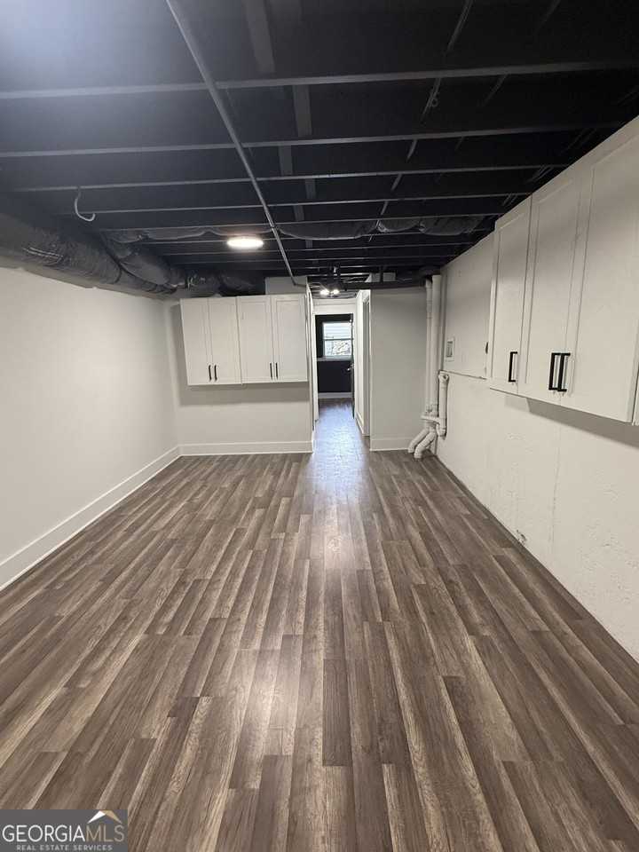 1205 Brockdell Ct - Photo 6 of 16