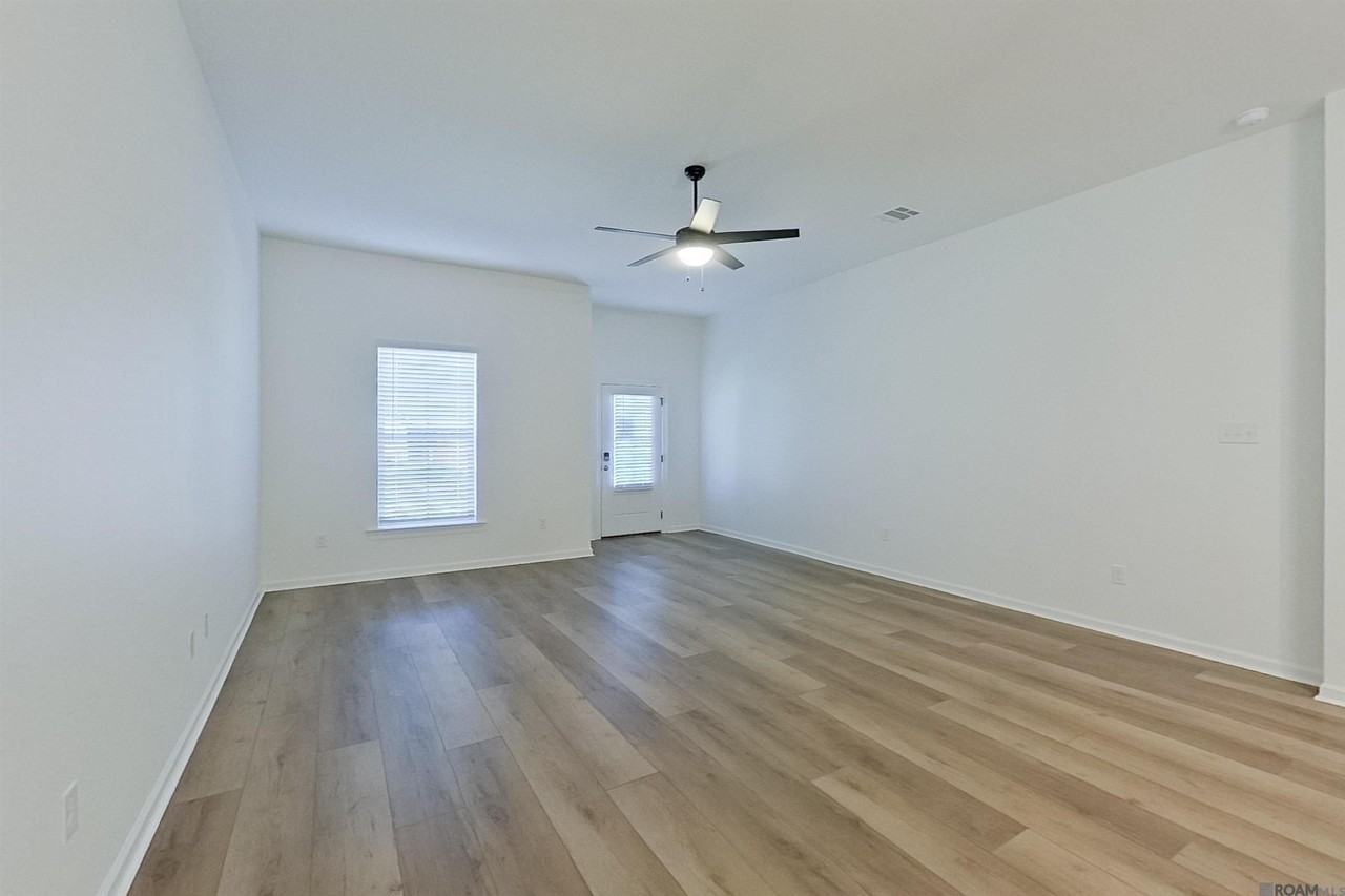106 Hendrix Rd - Photo 7 of 29