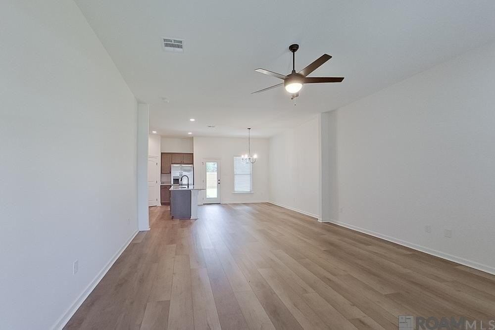 200 Acoustic Ln - Photo 4 of 19