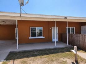 323 Singh St #B - Photo 1 of 1