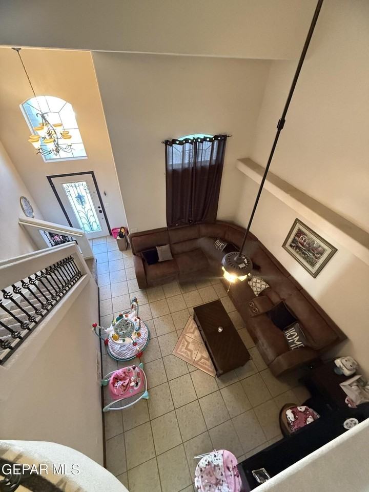11333 Manuel Moreno Dr - Photo 3 of 22