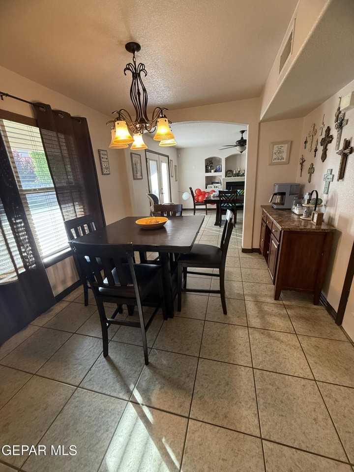 11333 Manuel Moreno Dr - Photo 7 of 22