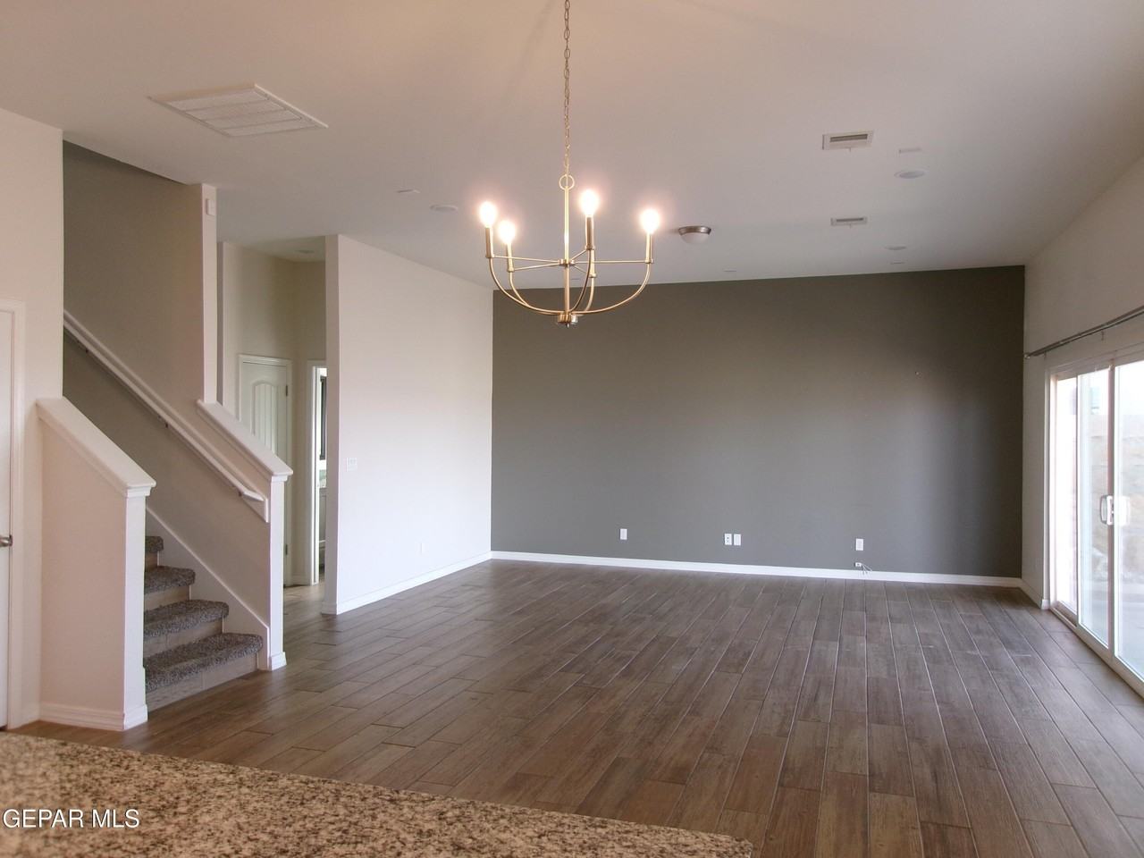 11361 Hidalgo Dr - Photo 6 of 17