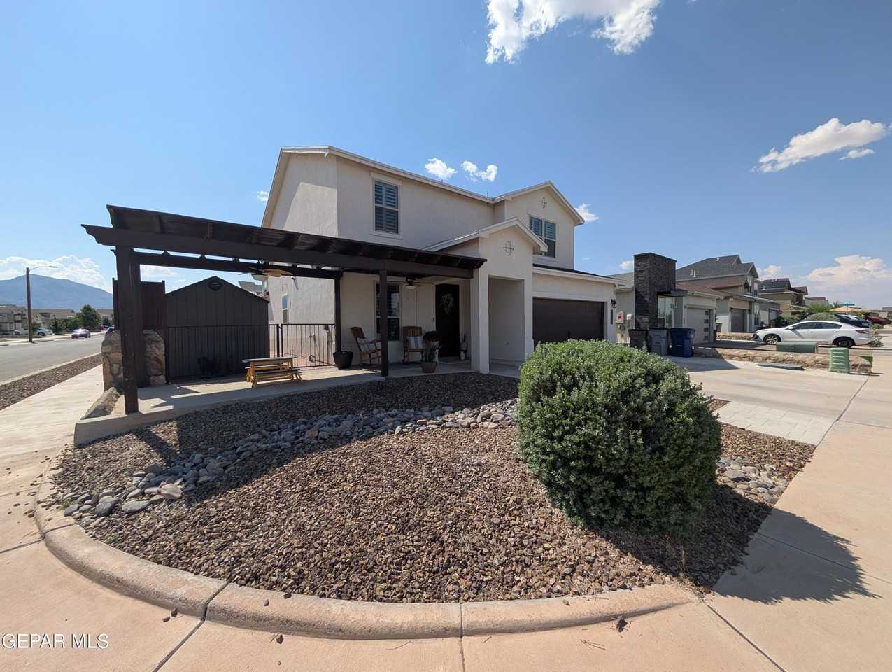 10601 Hidden Crown Pl - Photo 2 of 30