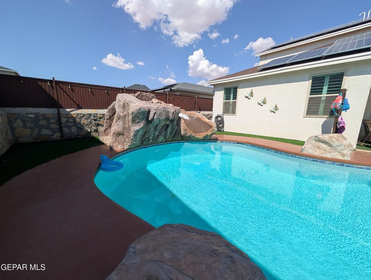 10601 Hidden Crown Pl - Photo 4 of 30