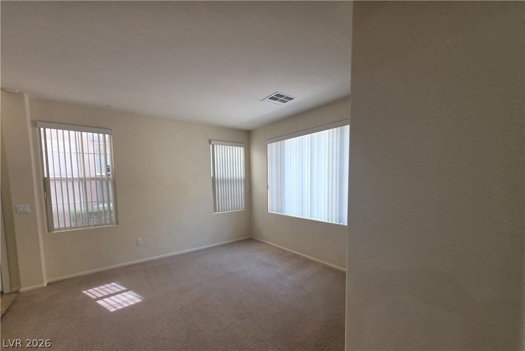 8660 Diamond Sand Ave - Photo 3 of 33