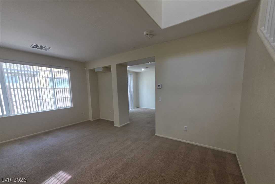 8660 Diamond Sand Ave - Photo 4 of 33