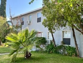 616 Avenue B #D - Photo 1 of 1
