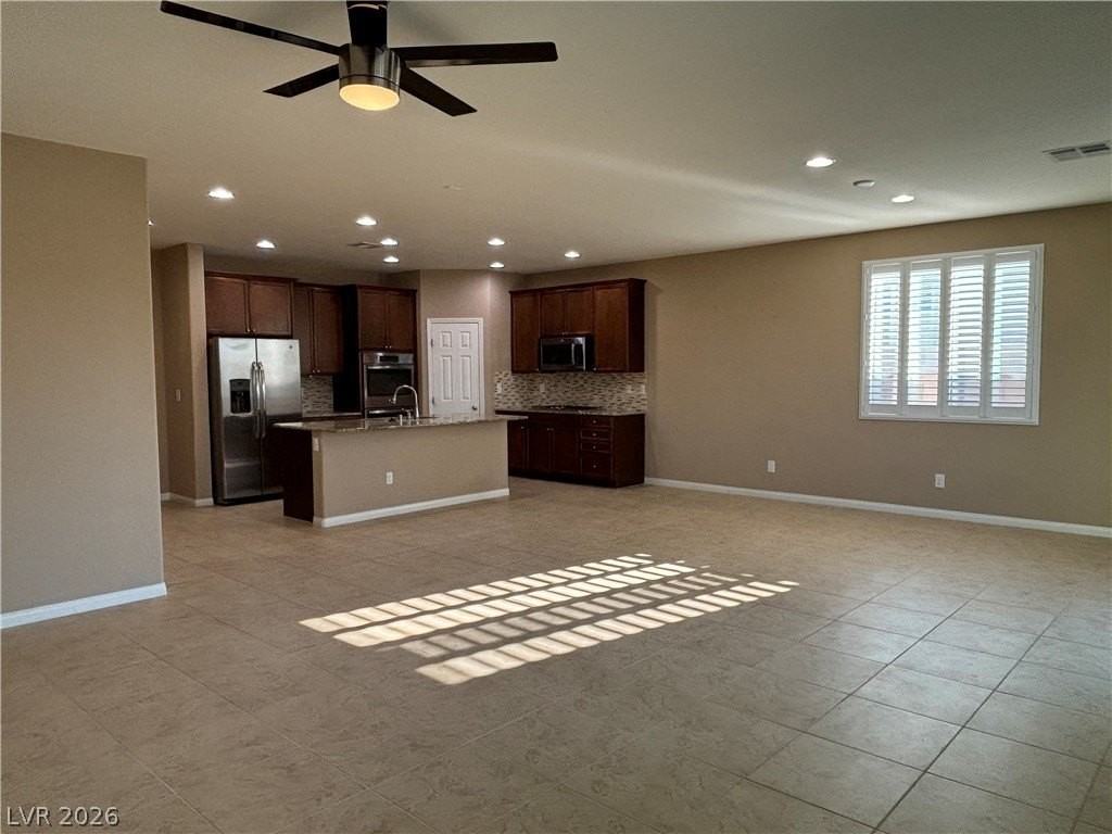 7466 Campbell Ranch Ave - Photo 2 of 28