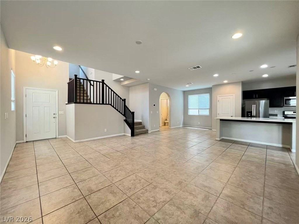 83 Greenpoint View St - Photo 4 of 25