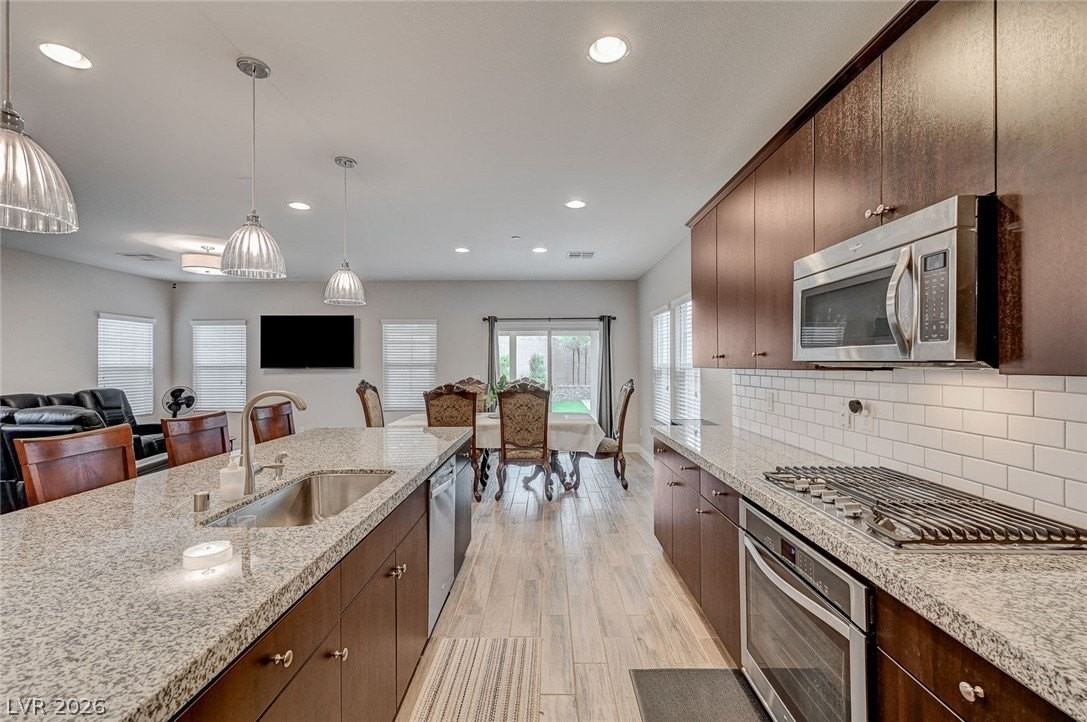 277 Persistence Ct - Photo 5 of 22