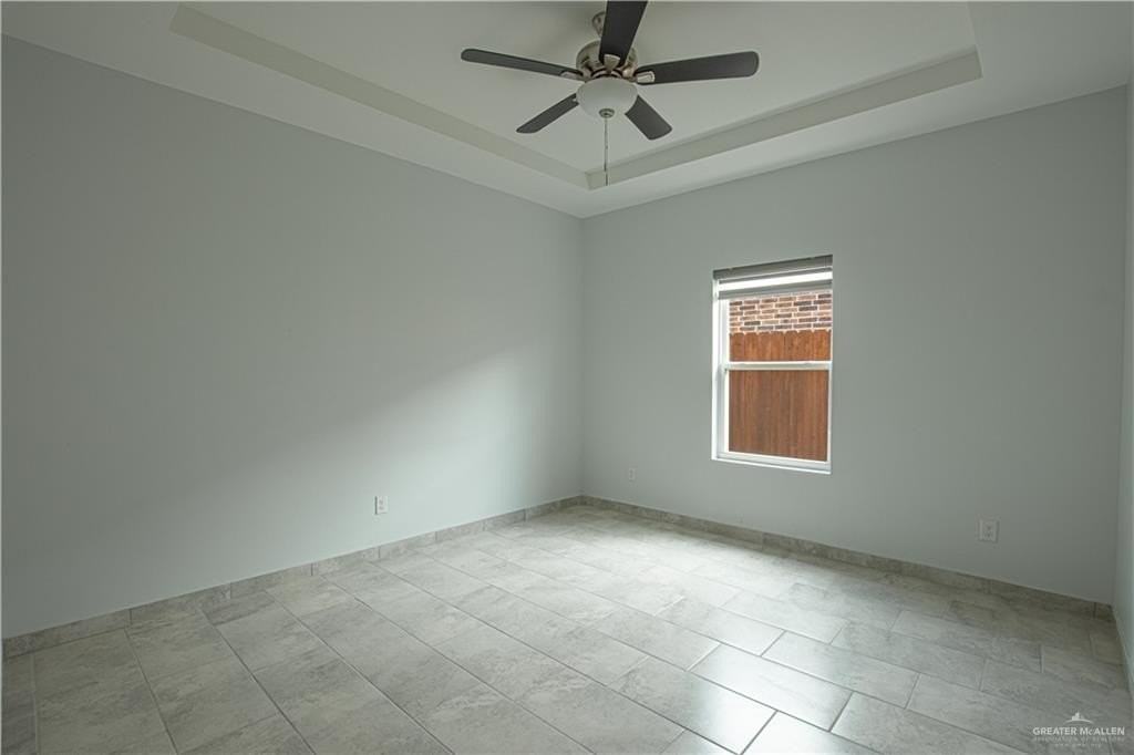 907 Hidden Hills St #1 - Photo 7 of 13