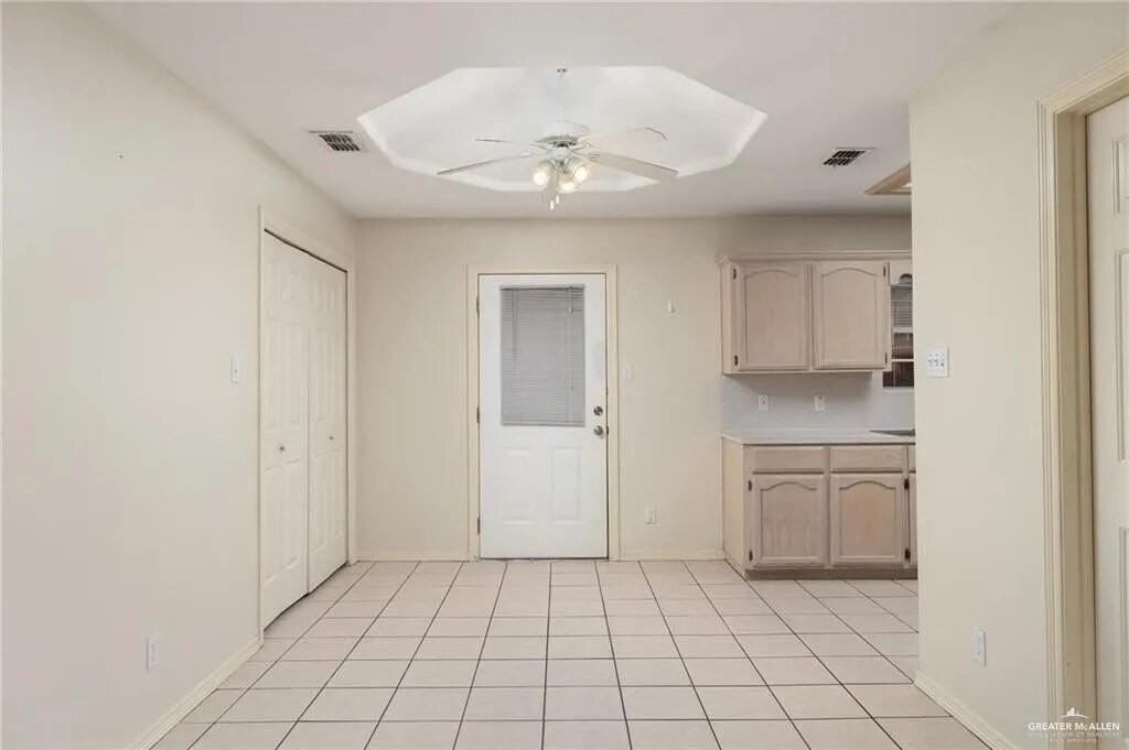 1818 Tierra Dulce Dr #2 - Photo 5 of 11