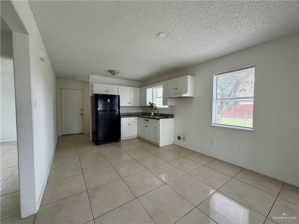 301 S Raul Longoria Rd - Photo 5 of 25
