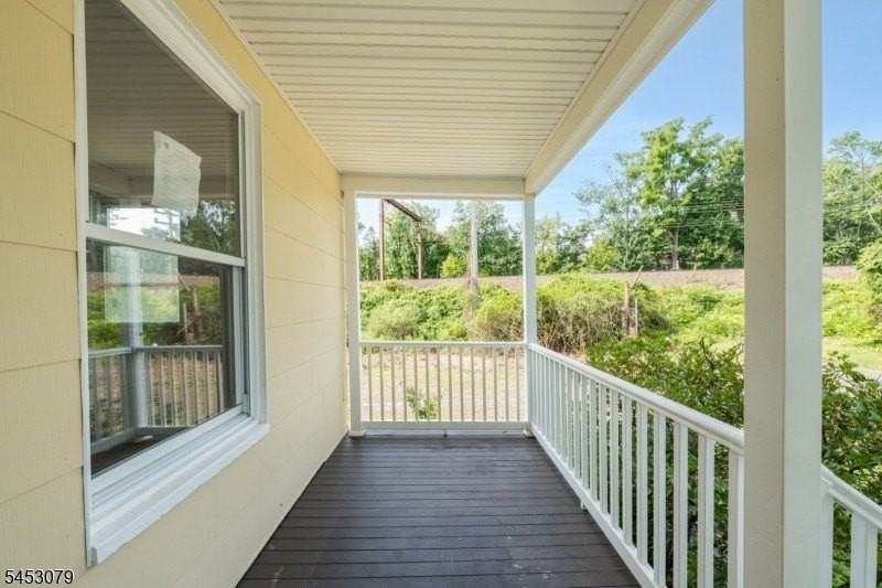 37 Bowers Ln - Photo 3 of 26
