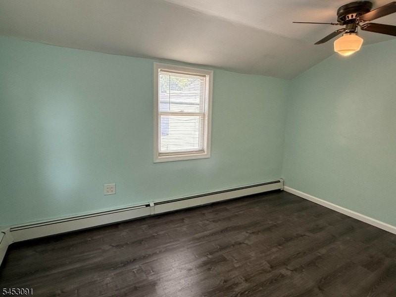 32 William St #2 - Photo 3 of 6