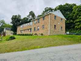 featured image of 54 Mill St #C
