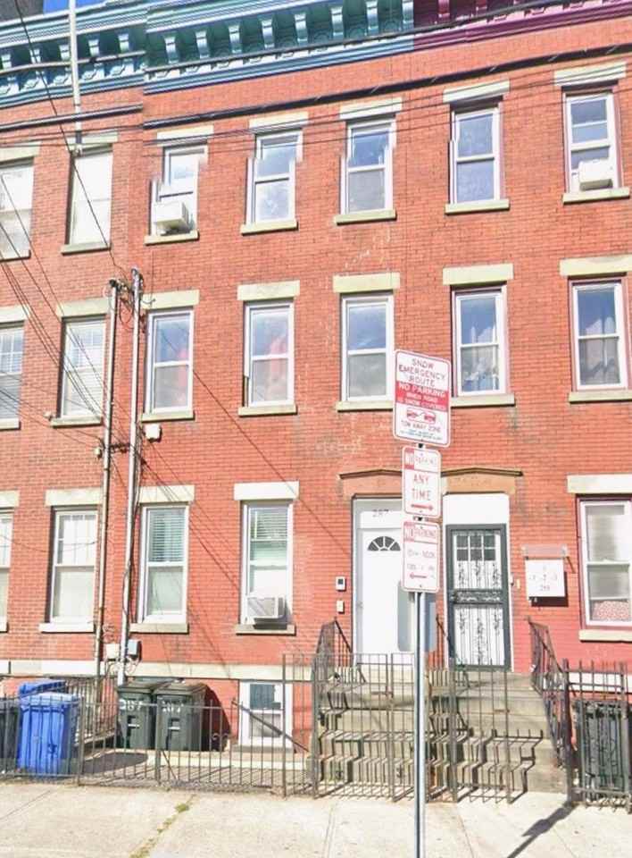 287 Bergen Ave #2 - Photo 7 of 12