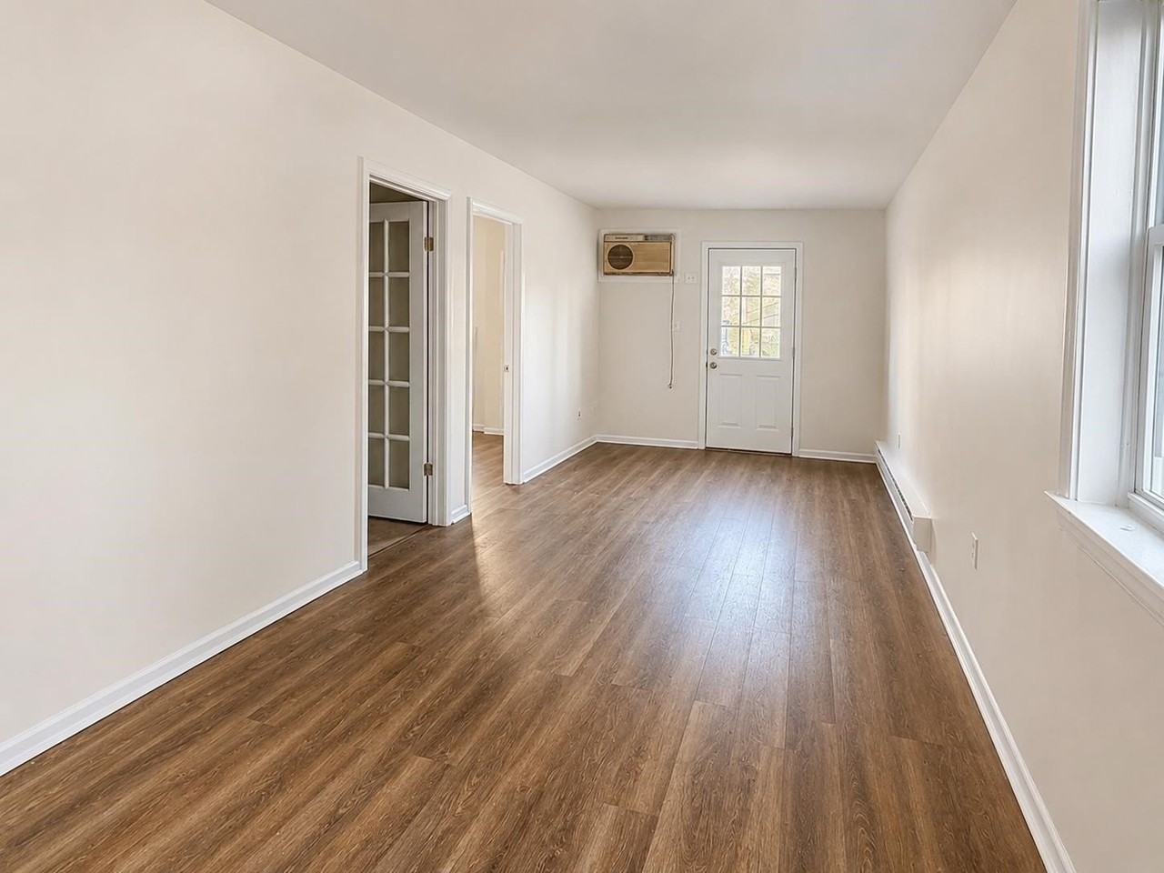 920 Broadway #2R - Photo 2 of 10
