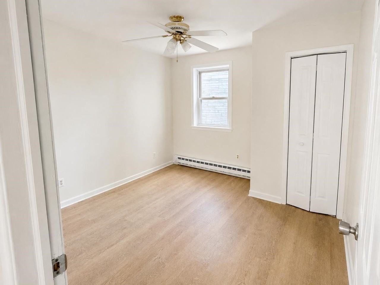 920 Broadway #2R - Photo 5 of 10