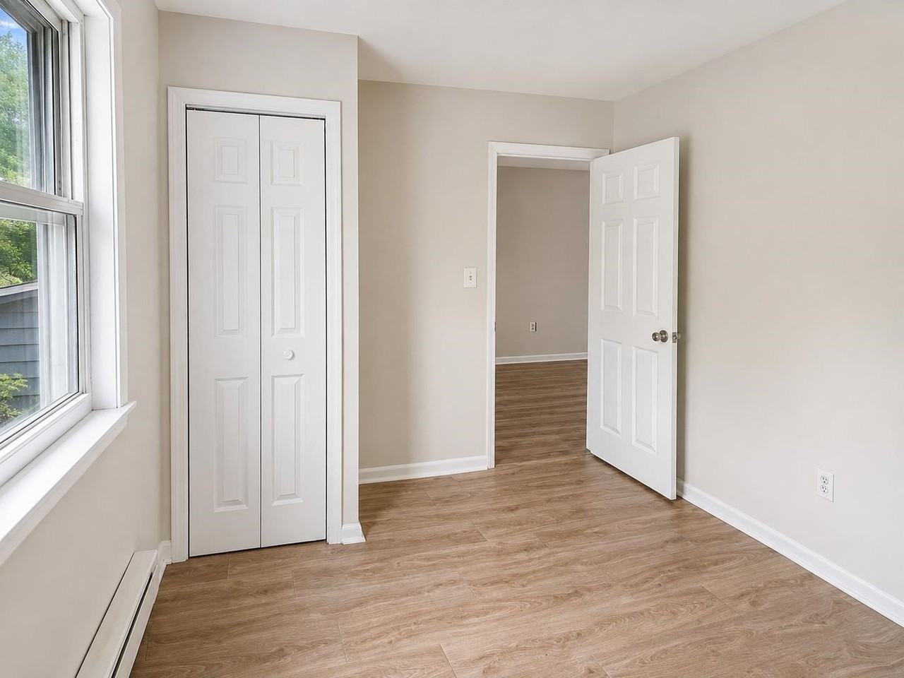 920 Broadway #2R - Photo 6 of 10