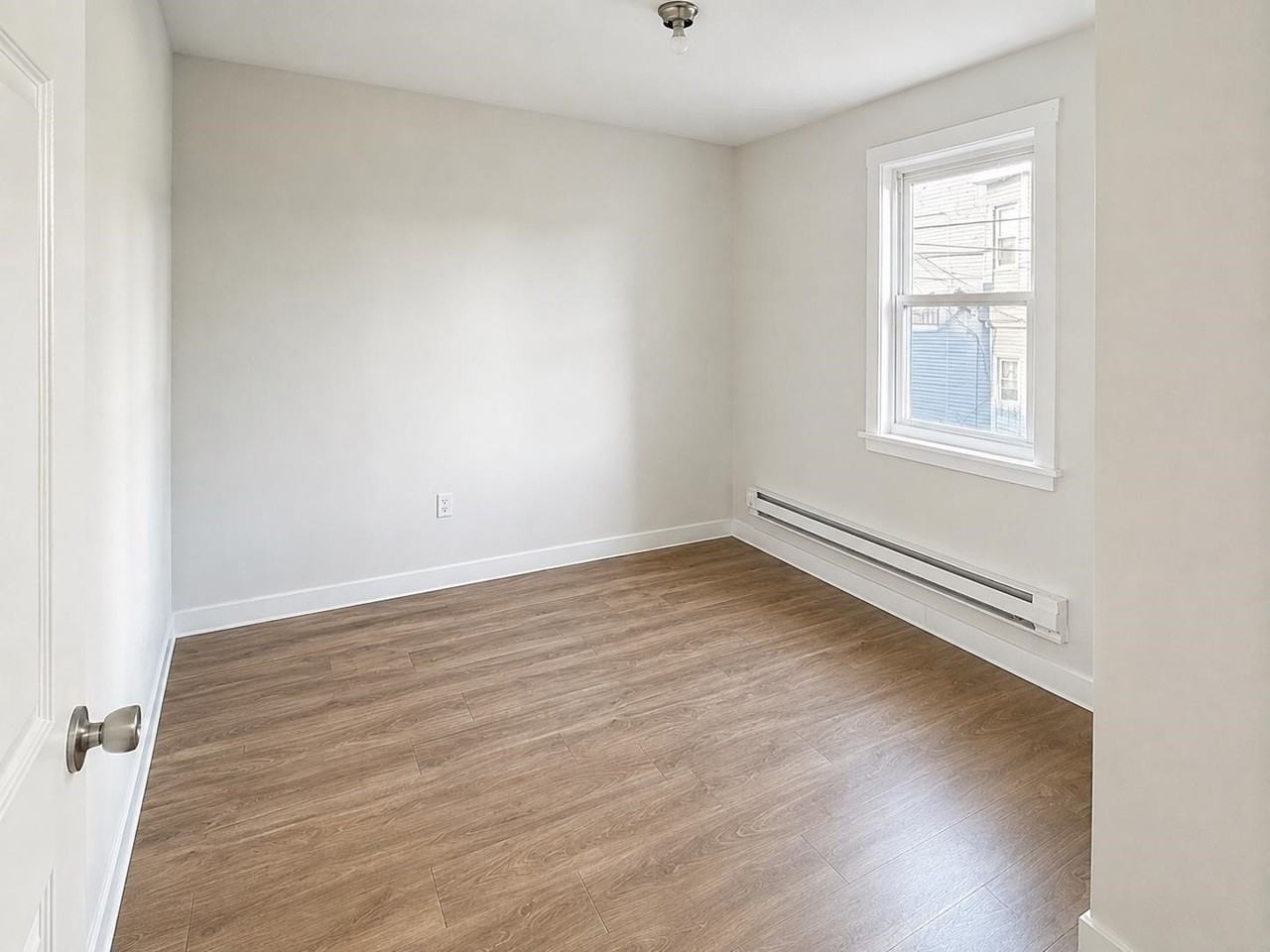 920 Broadway #2R - Photo 7 of 10