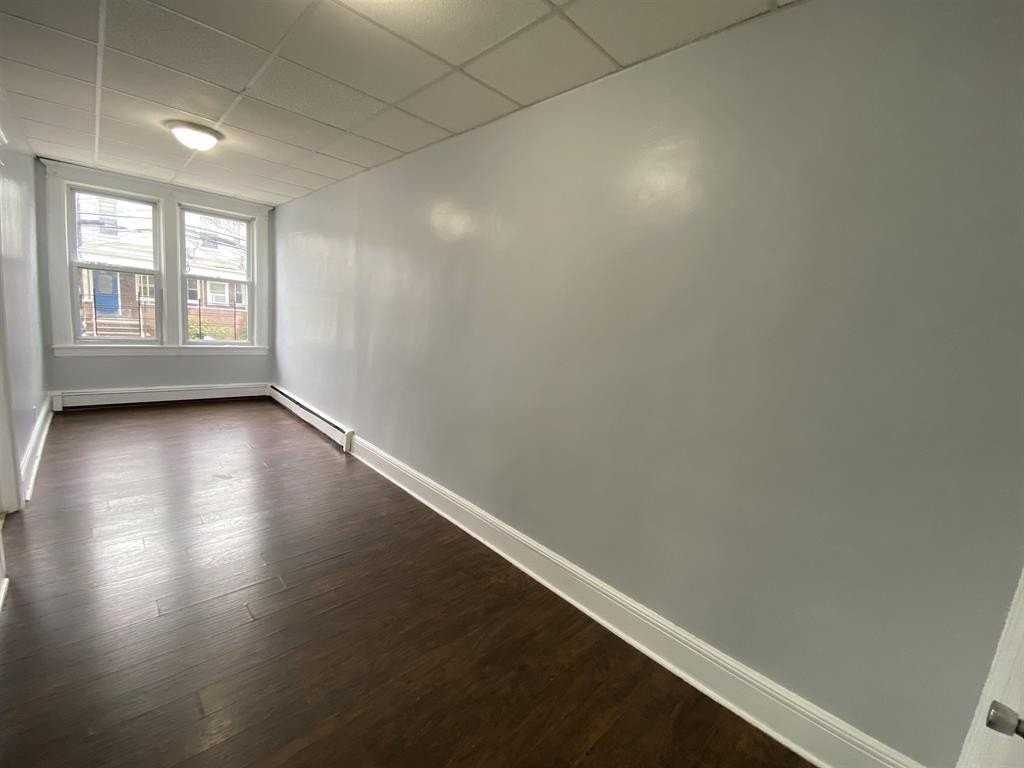 126 W 19th St #1 - Photo 3 of 11