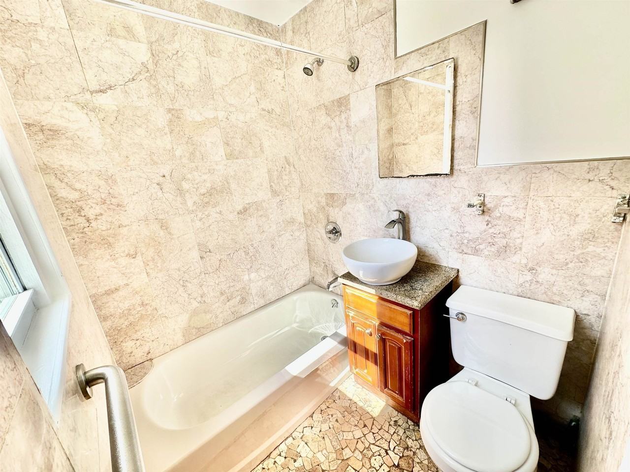171 Van Winkle Ave #2F - Photo 7 of 12