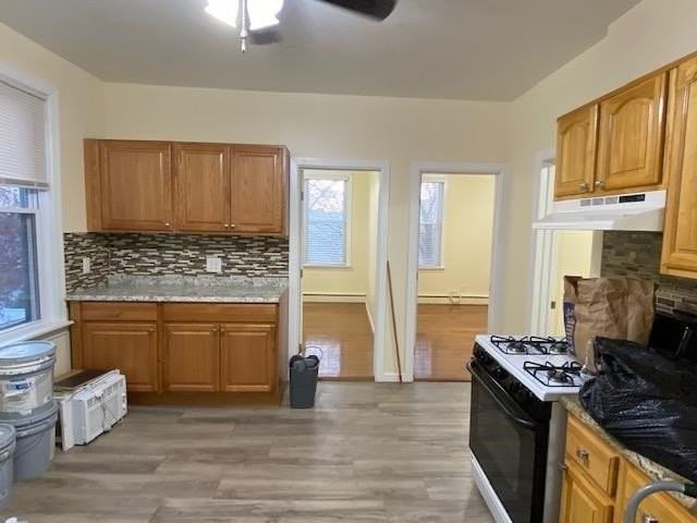 233 Avenue E #2 - Photo 7 of 17