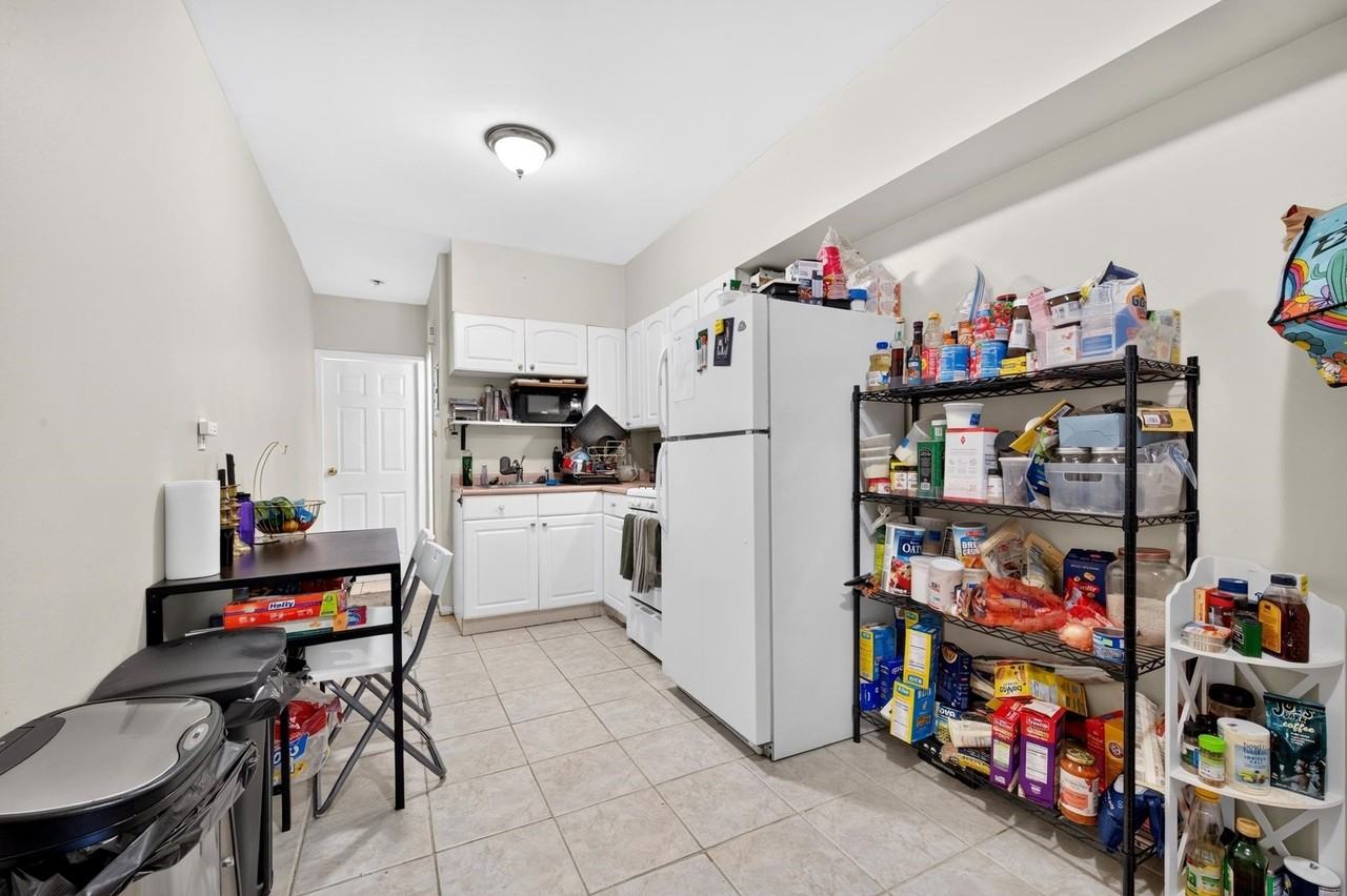 324 Monroe St #6 - Photo 6 of 15