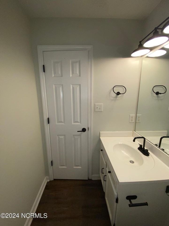 326 Bracken Pl - Photo 6 of 7